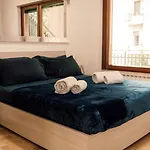 Dea Suites Two