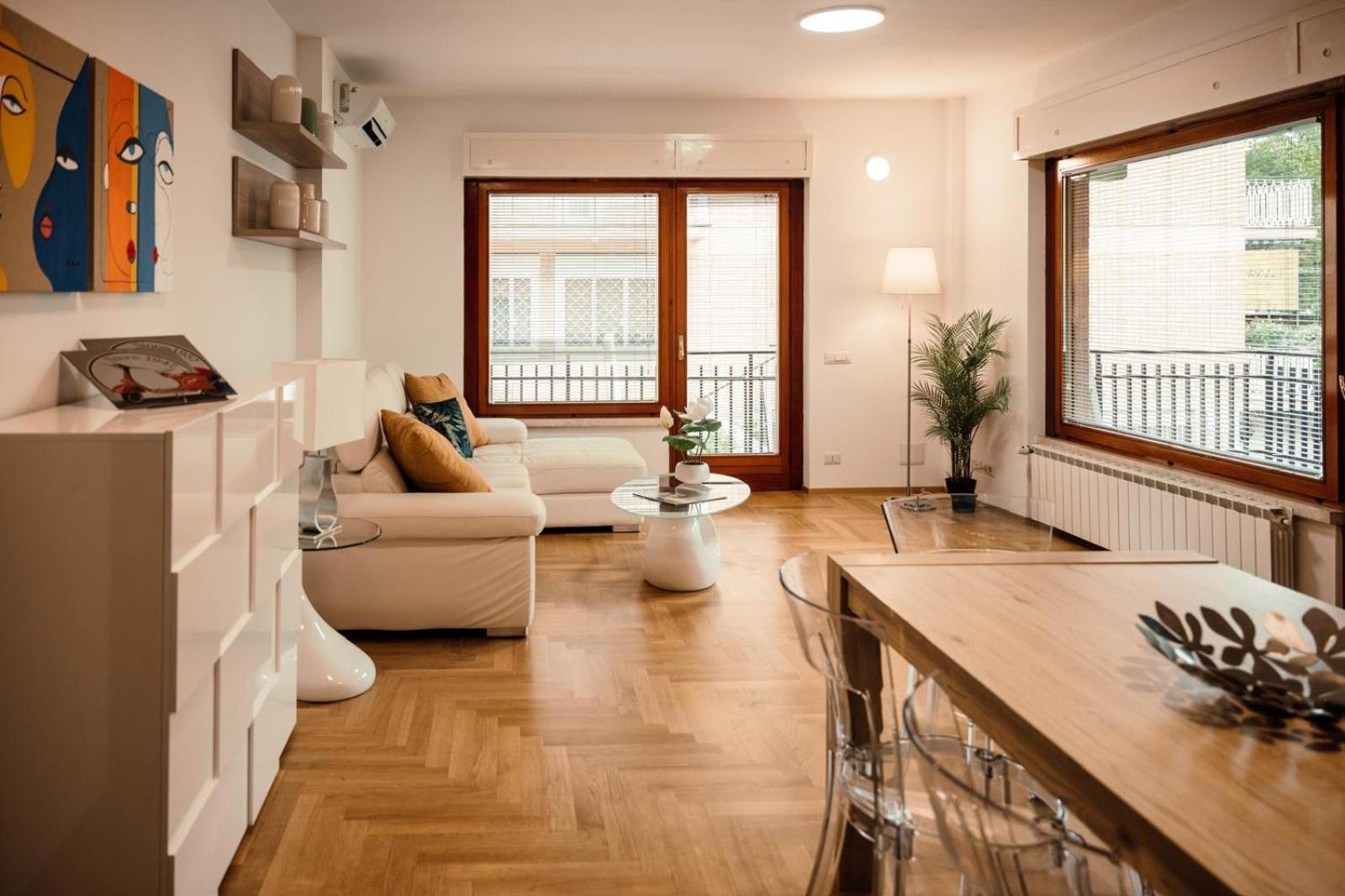 Dea Two Apartment *