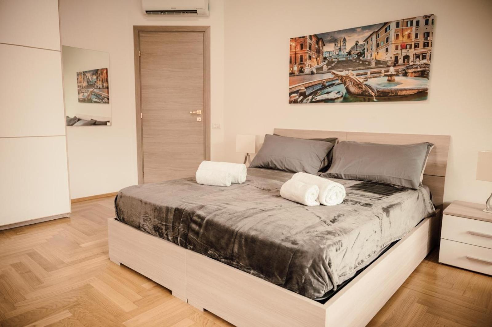 Dea Two Apartment Rom